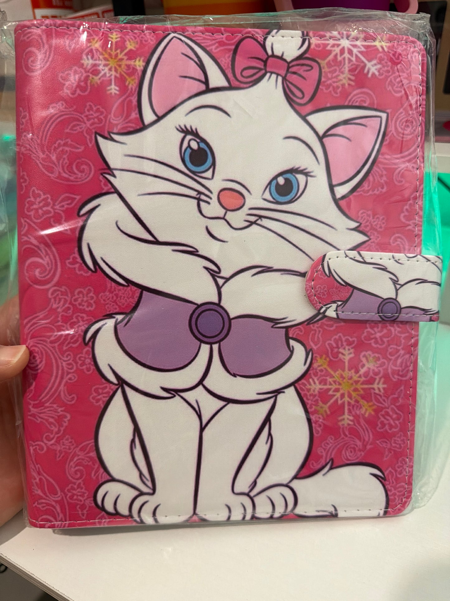 Marie cat A5 Binder