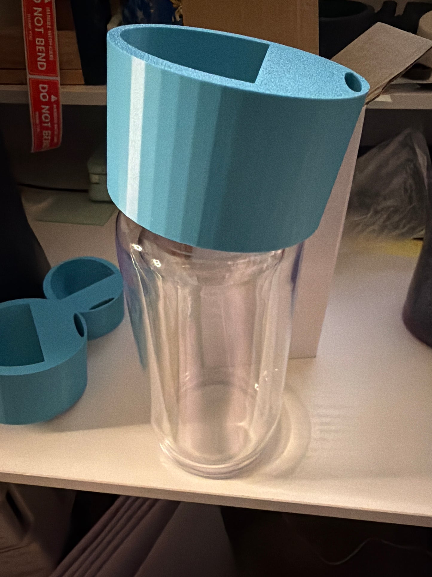 Glitter funnel with slit for pokey tool