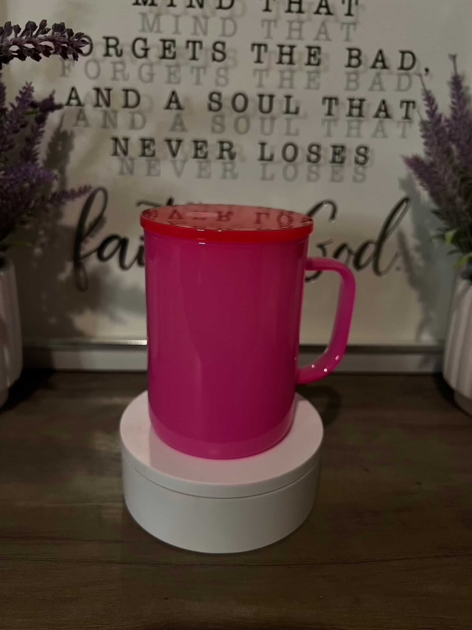 Vibrant 17oz glass cups 
