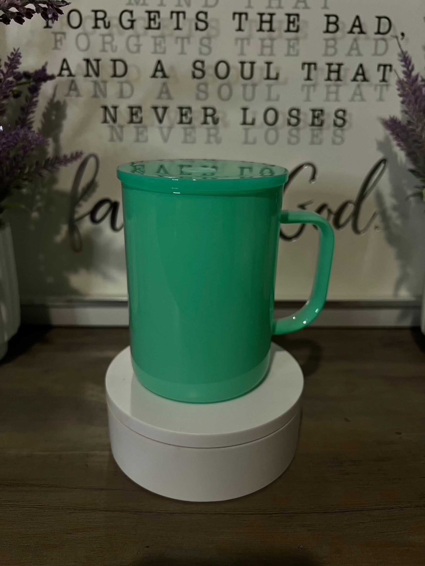 Vibrant 17oz glass cups 