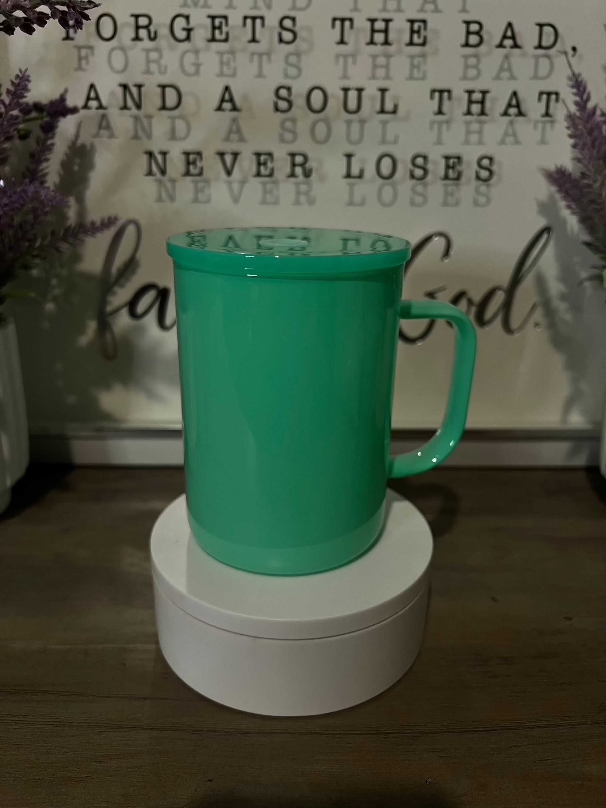 Vibrant 17oz glass cups 